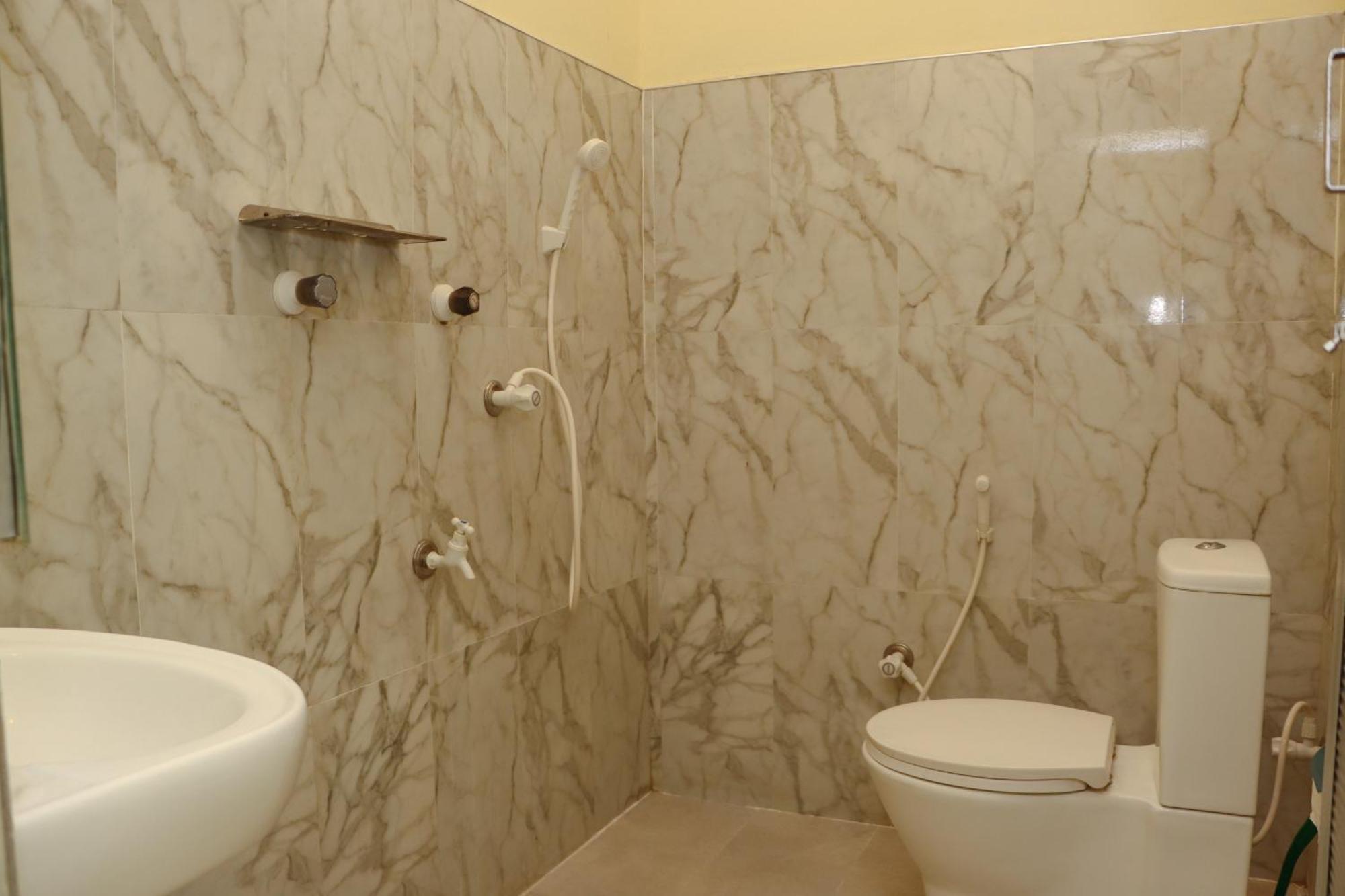 Benzai Surf Apartment Arugam Bay Bagian luar foto